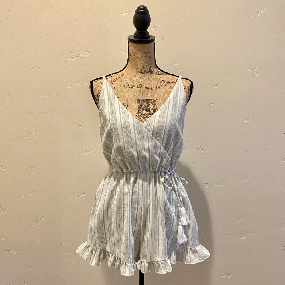 Minkpink | NWT romper